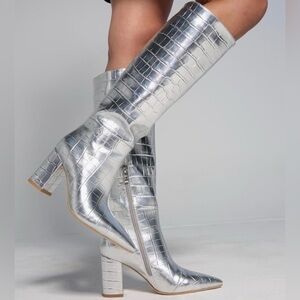 Knee High Chunky Heel Silver Crocodile Boots